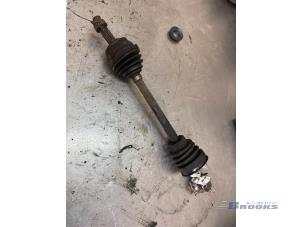 Used Front drive shaft, left Lancia Delta (836) 1.6 i.e. Price € 10,00 Margin scheme offered by Autobedrijf Brooks