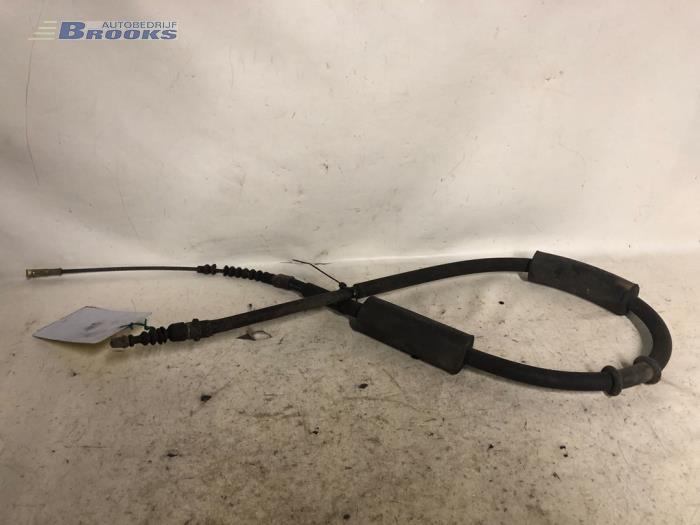 Usagé Câble frein à main Lancia Lybra 1.8 16V VVT Prix € 10,00 Règlement à la marge proposé par Autobedrijf Brooks
