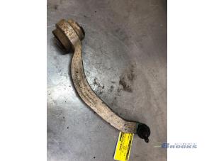 Used Front lower wishbone, left Audi A4 Price € 10,00 Margin scheme offered by Autobedrijf Brooks