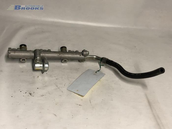 Usagé Système d'injection Daihatsu Cuore (L251/271/276) 1.0 12V DVVT Prix € 15,00 Règlement à la marge proposé par Autobedrijf Brooks