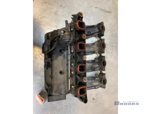Used Intake manifold BMW 3 serie Touring (E91) 318d 16V Price € 85,00 Margin scheme offered by Autobedrijf Brooks