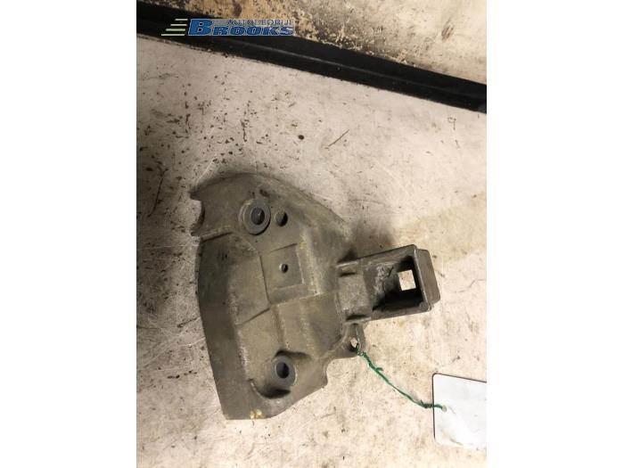 Used Engine mount Renault Megane Scénic (JA) 1.6 16V RT,RXE,RXT Price € 15,00 Margin scheme offered by Autobedrijf Brooks