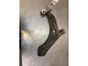 Front wishbone, right from a Volkswagen Caddy III (2KA,2KH,2CA,2CH) 2.0 SDI 2006
