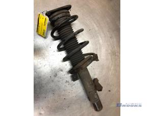Used Front shock absorber rod, right Ford C-Max (DM2) 1.6 16V Price € 30,00 Margin scheme offered by Autobedrijf Brooks