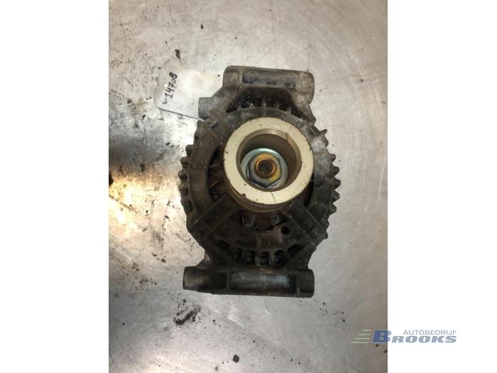 Begagnade Dynamo Opel Zafira (F75) 2.2 16V Pris € 35,00 Marginaltabell erbjuds av Autobedrijf Brooks