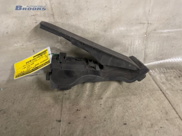 Begagnade Gaspedalsensor Volkswagen Golf V (1K1) 2.0 TDI 16V Pris € 10,00 Marginaltabell erbjuds av Autobedrijf Brooks