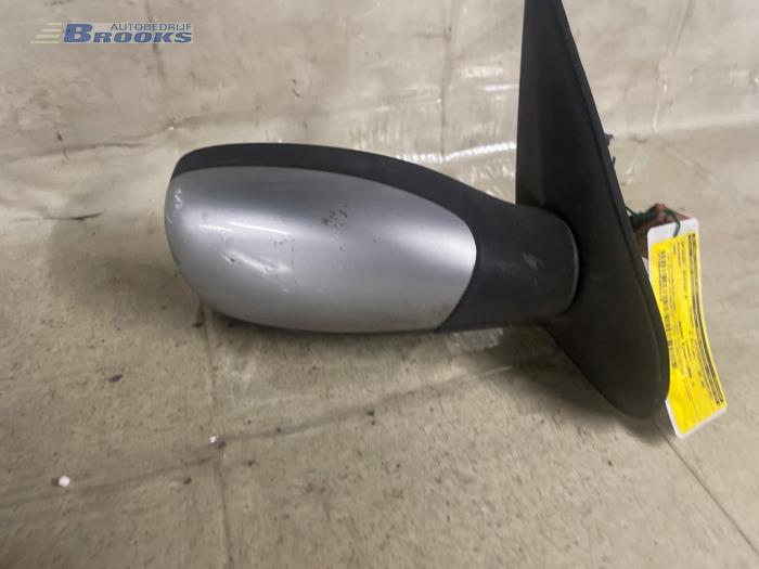 Wing mirror, right from a Peugeot 306 Break (7E) 1.9 DT 1999