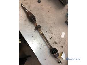 Used Front drive shaft, right Chrysler Neon II 2.0 16V LE,SE,CS,Sport Price € 10,00 Margin scheme offered by Autobedrijf Brooks