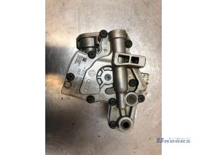Used Oil pump Audi RS 5 (8F7) 4.2 V8 32V Price € 200,00 Margin scheme offered by Autobedrijf Brooks