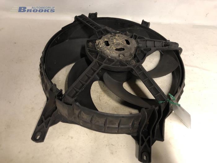 Fan motor from a Renault Express/Rapid/Extra 1.9 D 1996