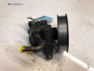 Used Power steering pump Volkswagen Golf IV (1J1) 1.9 TDI Price € 15,00 Margin scheme offered by Autobedrijf Brooks