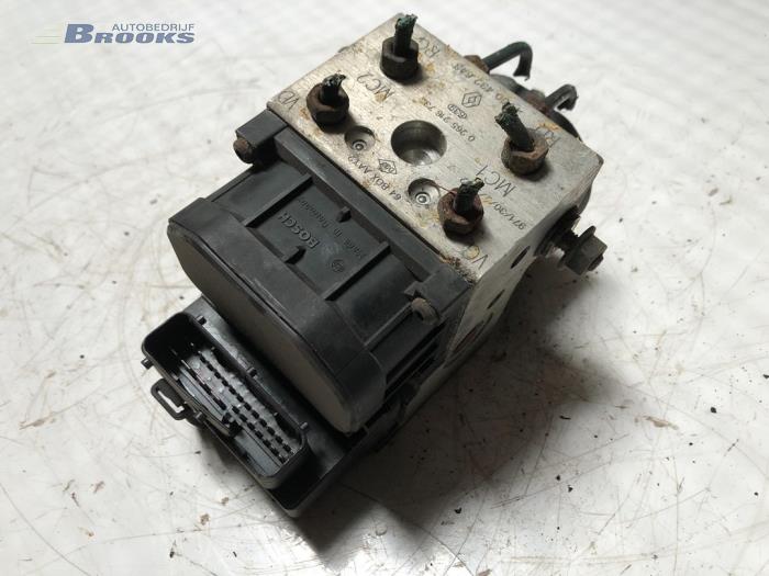 Gebrauchte ABS Pumpe Renault Scénic I (JA) 1.9 dTi Preis € 25,00 Margenregelung angeboten von Autobedrijf Brooks