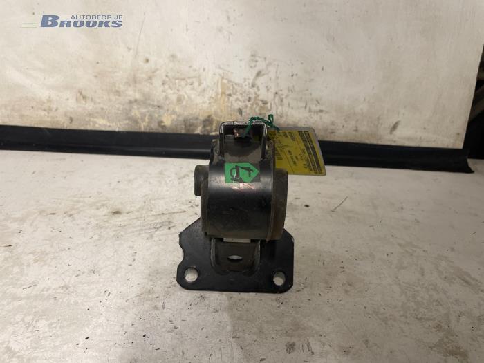 Usagé Support moteur Toyota MR2 (ZZW30) 1.8 16V VT-i Prix € 25,00 Règlement à la marge proposé par Autobedrijf Brooks