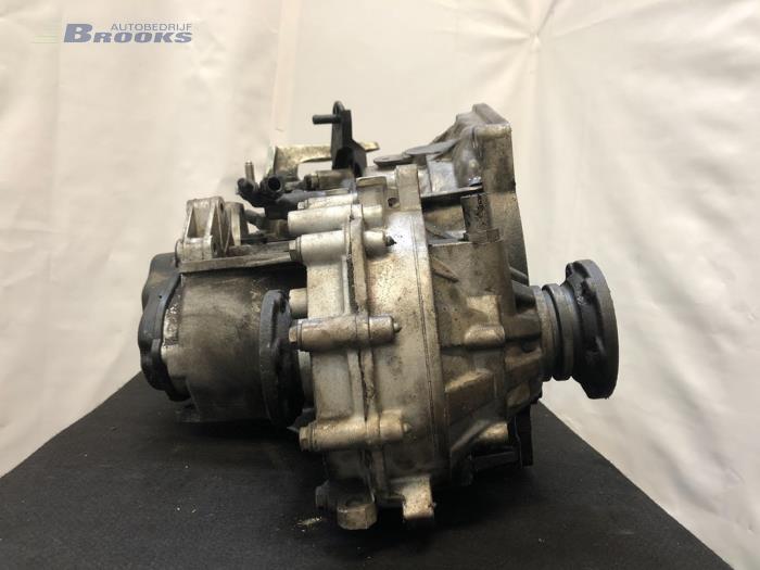 Gearbox from a Volkswagen Polo V (6R) 1.2 TDI 12V BlueMotion 2013