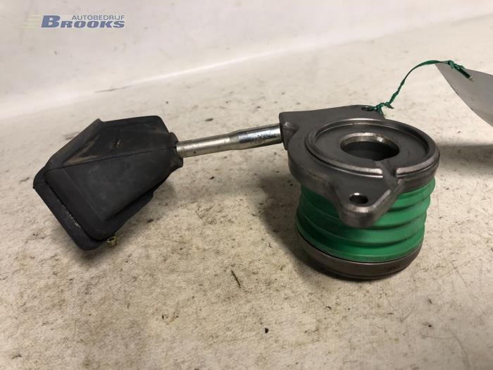 Begagnade Trycklager Volvo S40/V40 Pris € 25,00 Marginaltabell erbjuds av Autobedrijf Brooks