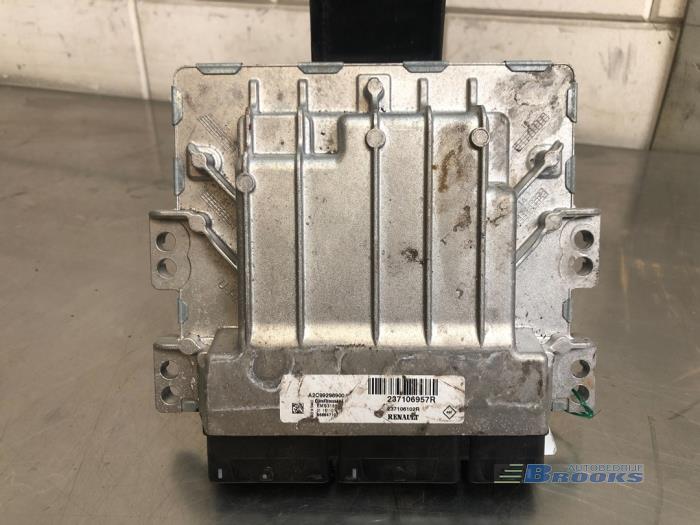 Used Engine management computer Renault Captur I (2R) 1.2 TCE 16V EDC Price € 175,00 Margin scheme offered by Autobedrijf Brooks