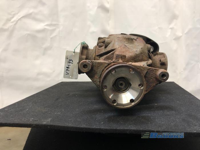 Gebrauchte Differential hinten Landrover Range Rover III (LM) 4.4 V8 32V Preis € 500,00 Margenregelung angeboten von Autobedrijf Brooks