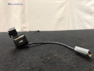Usados Enchufe USB Honda Accord (CU) 2.0 i-VTEC 16V Precio € 25,00 Norma de margen ofrecido por Autobedrijf Brooks