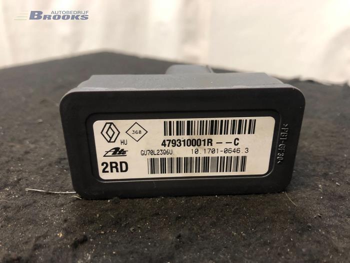 Begagnade Esp Duo-sensor Renault Megane III Grandtour (KZ) 1.5 dCi 90 Pris € 85,00 Marginaltabell erbjuds av Autobedrijf Brooks