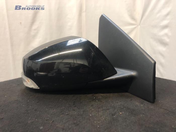 Wing mirror, right from a Renault Megane III Grandtour (KZ) 1.5 dCi 90 2011