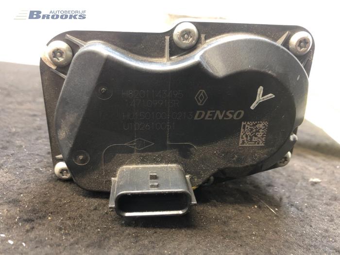 EGR valve from a Dacia Duster (HS) 1.5 dCi 2016