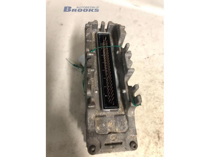 Engine management computer from a Skoda Felicia II (6U1) 1.3 1996