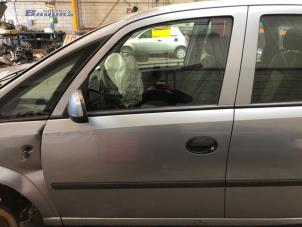 Used Door 4-door, front left Opel Meriva 1.6 16V Price € 50,00 Margin scheme offered by Autobedrijf Brooks