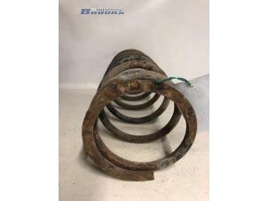 Used Front spring screw Landrover Discovery Price € 20,00 Margin scheme offered by Autobedrijf Brooks