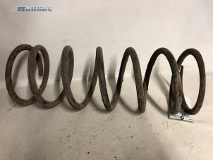 Used Front spring screw Landrover Discovery Price € 20,00 Margin scheme offered by Autobedrijf Brooks