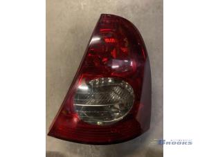 Used Taillight, right Renault Clio II (BB/CB) 1.6 16V Price € 15,00 Margin scheme offered by Autobedrijf Brooks