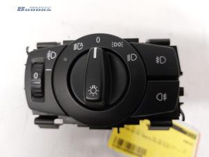 Used Light switch BMW 1 serie (E87/87N) 116i 1.6 16V Price € 15,00 Margin scheme offered by Autobedrijf Brooks