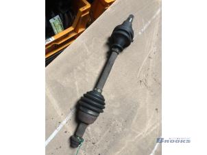 Used Front drive shaft, left Ford Ka I 1.3i Price € 10,00 Margin scheme offered by Autobedrijf Brooks