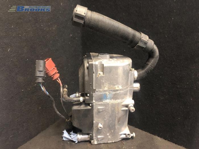 Heater from a Porsche Panamera (970) 3.0 D V6 24V 2014