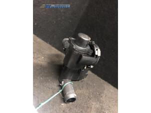 Extra vattenpump från en Porsche Panamera (970) 3.0 D V6 24V 2014