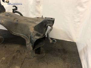Subframe from a Peugeot 206+ (2L/M) 1.4 XS 2010