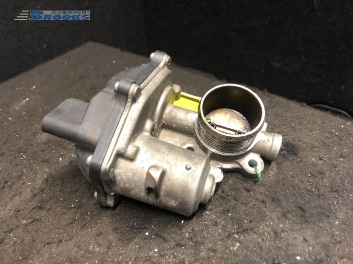 Gebrauchte Drosselklappengehäuse Volkswagen Golf VII (AUA) 2.0 GTD 16V Preis € 20,00 Margenregelung angeboten von Autobedrijf Brooks