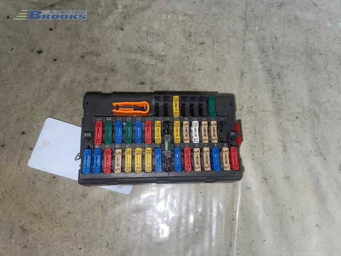 Fuse box Citroen Berlingo Multispace 1.9 D A15665220210 DAV