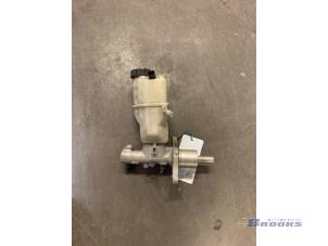 Used Brake pump Peugeot 407 SW (6E) 2.0 HDiF 16V Price € 25,00 Margin scheme offered by Autobedrijf Brooks