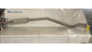 Used Exhaust middle silencer Opel Astra G Caravan (F35) 1.7 DTI 16V Eco4 Price € 15,00 Margin scheme offered by Autobedrijf Brooks
