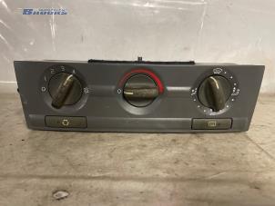 Used Heater control panel Volvo S40 (VS) 1.8 16V Price € 10,00 Margin scheme offered by Autobedrijf Brooks
