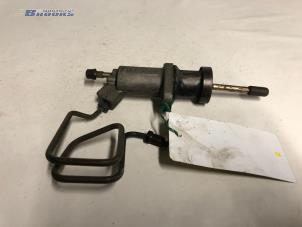 Used Clutch slave cylinder BMW 3 serie Touring (E46/3) 320d 16V Price € 15,00 Margin scheme offered by Autobedrijf Brooks