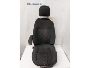 Used Seat, left Fiat Doblo Cargo (263) 1.3 MJ 16V DPF Euro 5 Price € 100,00 Margin scheme offered by Autobedrijf Brooks