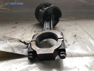 Piston d'un Fiat Bravo (182A) 1.9 TDS SX,ELX 100 1997