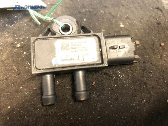 Used Particulate filter sensor Peugeot 5008 I (0A/0E) 1.6 HDiF 16V Price on request offered by Autobedrijf Brooks