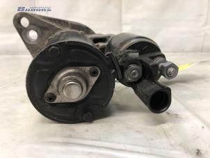 Startmotor från en Volkswagen Touran (1T1/T2) 1.6 FSI 16V 2003