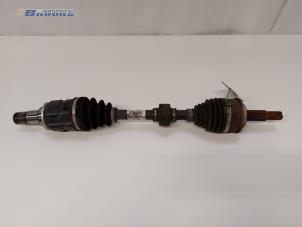 Used Front drive shaft, left Toyota Auris Touring Sports (E18) 1.8 16V Hybrid Price € 50,00 Margin scheme offered by Autobedrijf Brooks