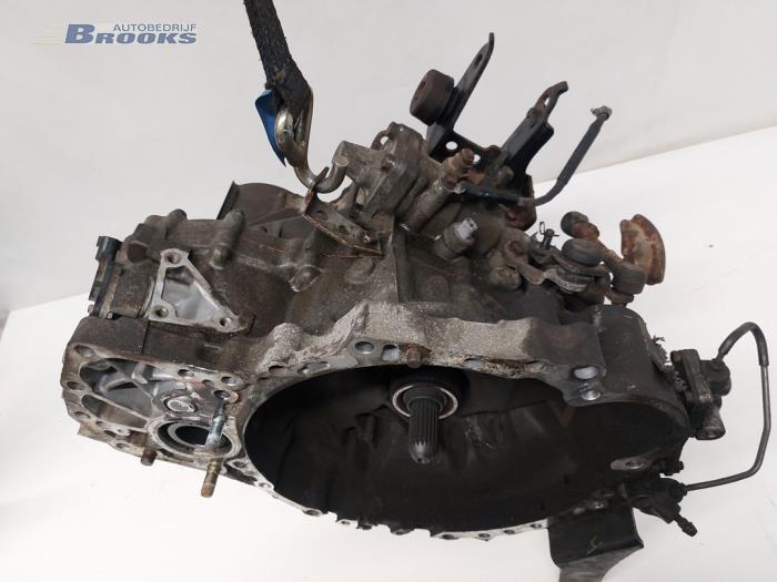 Gearbox Toyota RAV4 2.0 D-4D 16V 4x4 - 3030042140 1CD E353F