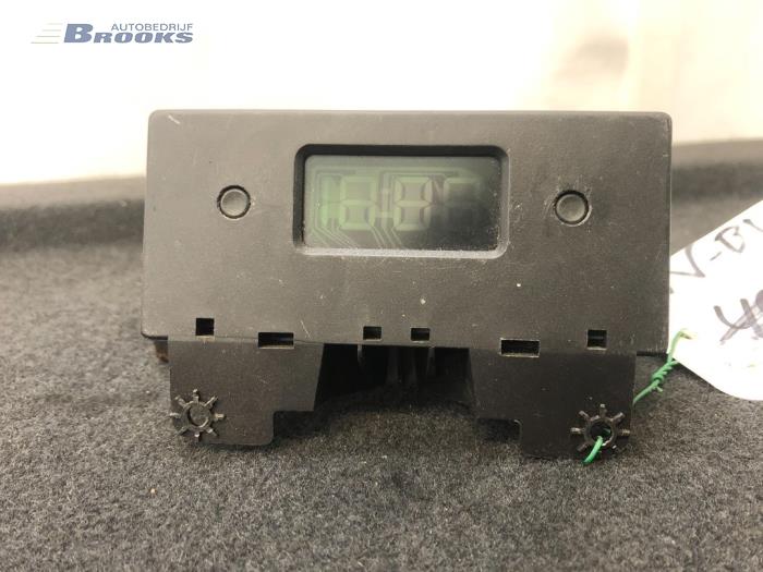 Gebrauchte Anzeige Innen Peugeot 206 (2A/C/H/J/S) 1.1 XN,XR Preis € 10,00 Margenregelung angeboten von Autobedrijf Brooks