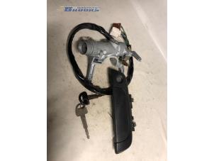 Used Set of cylinder locks (complete) Suzuki Baleno (GC/GD) 1.3 GL 16V Price € 25,00 Margin scheme offered by Autobedrijf Brooks