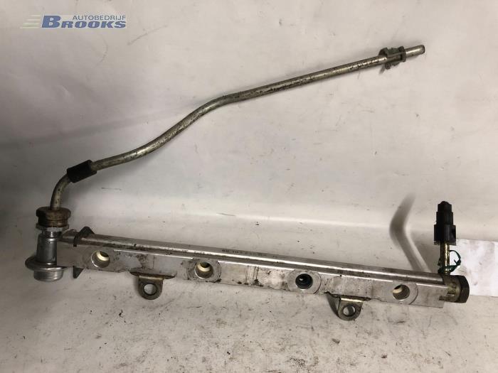Usagé Système d'injection Chevrolet Nubira Wagon (J100) 1.6 16V Prix € 15,00 Règlement à la marge proposé par Autobedrijf Brooks